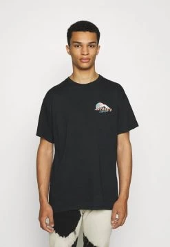 Mennace HAVANA DRAGON REGULAR - Print T-shirt - Black -Mennace Shop Online 04a7bff5490046b99dbe98f3dc5f8f46