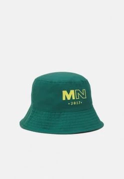 Mennace EMRBOIDERED LOGO UNISEX - Hat - Green