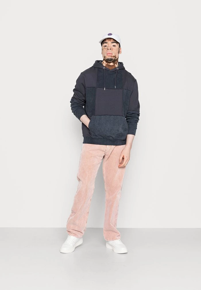 Mennace EXPOSED SEAM PATCHWORK HOODIE UNISEX - Hoodie - Blue 4 Mennace EXPOSED SEAM PATCHWORK HOODIE UNISEX - Hoodie - Blue - Image 2