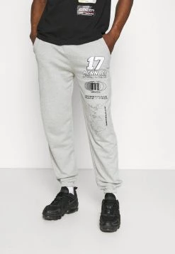 Mennace UNISEX LOGO REGULAR - Tracksuit Bottoms - Light Grey