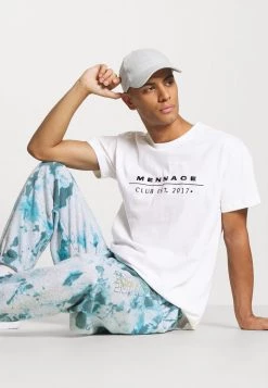 Mennace CLUB TENNIS COURT UNISEX - Print T-shirt - White -Mennace Shop Online 29a196ef196b455a9a1b2bce365d3af8