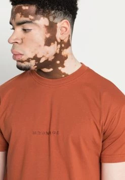 MENNACE UNISEX ESSENTIAL REGULAR - Basic T-shirt - Burnt Orange -Mennace Shop Online 37300eb01cd74700a498890e4d76476a