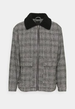 Mennace HENNESSEY BORG COLLAR JACKET - Summer Jacket - Multi -Mennace Shop Online 59308c2025724e6ba5ce36d1161eeca5