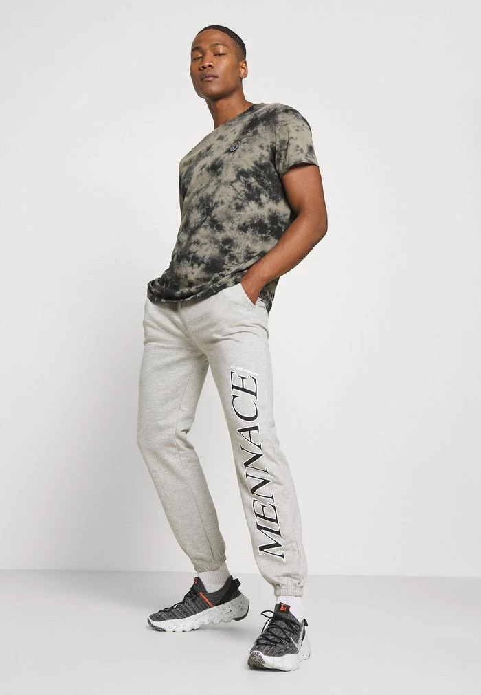 Mennace COURTSIDE - Tracksuit Bottoms - Light Grey 6 Mennace COURTSIDE - Tracksuit Bottoms - Light Grey - Image 4