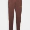 Mennace ESSENTIAL REGULAR JOGGER - Tracksuit Bottoms - Brown