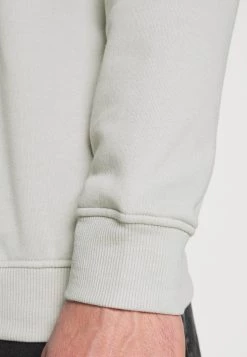 Mennace AFTERMATH SEASON UNISEX - Sweatshirt - Barely Blue -Mennace Shop Online 6f91313d4a02499993bcd0875bf012ff