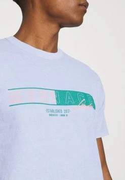 Mennace TRACK 2017 REGULARSS - Print T-shirt - Light Blue -Mennace Shop Online 7019b722c2514aceb7f7277a73ca7666