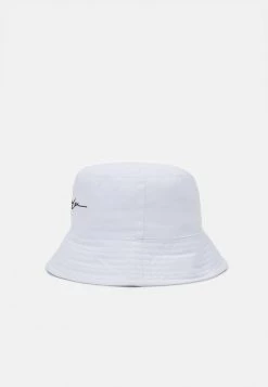 Mennace SIGNATURE BUCKET HAT SIGNATURE UNISEX - Hat - White -Mennace Shop Online 7200758f2a01478886d9d4d9155c8ab5