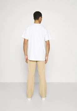 Mennace SUNDAZE RESORT REGULAR - Print T-shirt - White -Mennace Shop Online 84893963447a4574bee0cc304c65cbf7