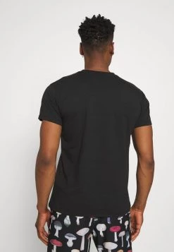 Mennace ESSENTIAL REGULAR TEE UNISEX - Basic T-shirt - Black 10 Mennace ESSENTIAL REGULAR TEE UNISEX - Basic T-shirt - Black -Mennace Shop Online 851b5fb95e7246c2a2e7867756ca3cc1