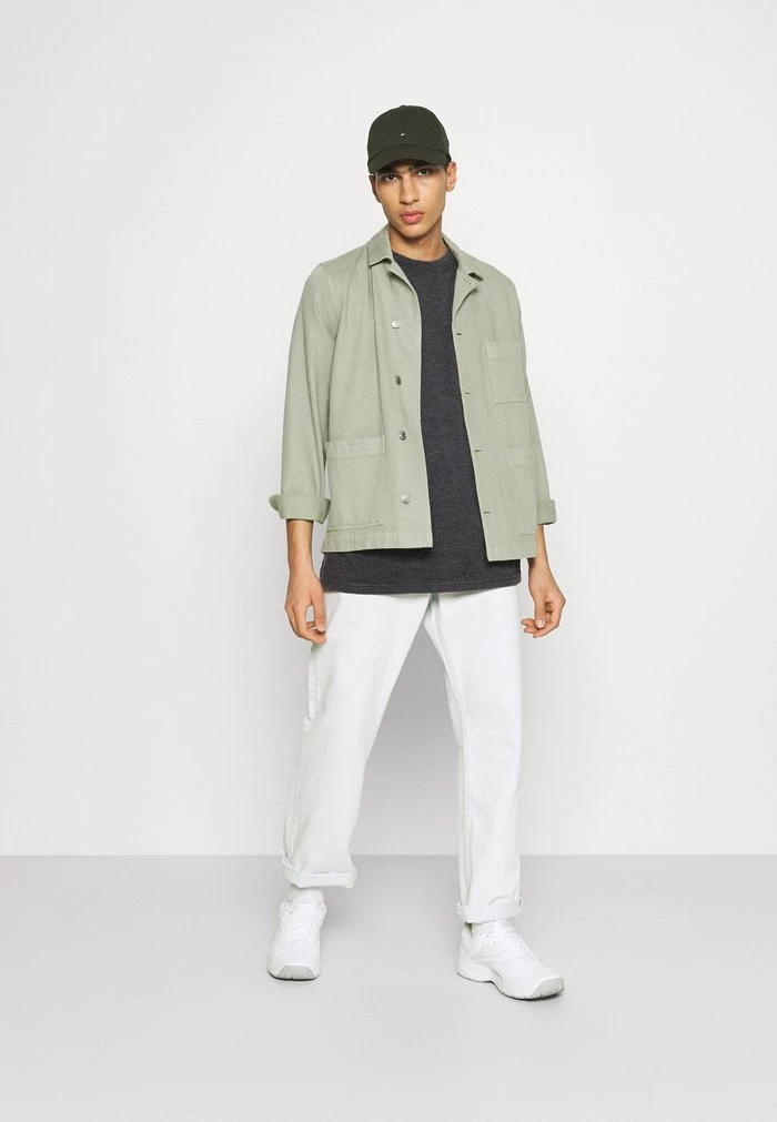 Mennace RECLAIM OVERSIZED POCKET TEE UNISEX - Basic T-shirt - Washed Black 4 Mennace RECLAIM OVERSIZED POCKET TEE UNISEX - Basic T-shirt - Washed Black - Image 2