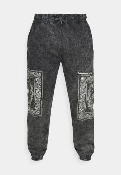 Mennace ROSEBOWL BANDANA REGULAR JOGGER - Tracksuit Bottoms - Black -Mennace Shop Online a3d66549b60549129675ec3bb2625ca9