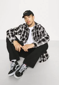 Mennace ROSEBOWL BANDANA AND CHECK SHIRT - Shirt - Black -Mennace Shop Online a485f6fae4a14a6cb8f1ec0f95794d5f