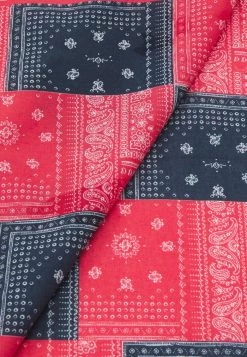 Mennace PATCHWORK PAISLEY BANDANA UNISEX - Foulard - Red -Mennace Shop Online a77e87af03bc475cacdcd6dc7faad1ca