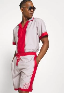 Mennace SHELL PRINT PULL ON - Shorts - Red -Mennace Shop Online a88c98ea6ad24c76af3514e2e059fa4a