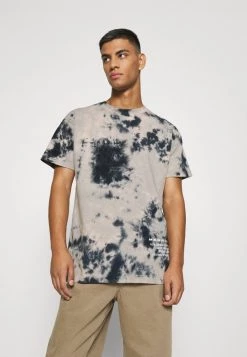 Mennace ROSEBOWL TIE DYE REGULAR - Print T-shirt - Multi 11 Mennace ROSEBOWL TIE DYE REGULAR - Print T-shirt - Multi -Mennace Shop Online ada60d9769b64a40ac46e7de5c16dd25