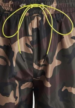 Mennace CAMO PULL ON - Shorts - Khaki -Mennace Shop Online ae16812e2ecb4f5887381e918425595b