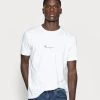 Mennace ESSENTIAL REGULAR RELAXED SIG TEE UNISEX - Basic T-shirt - White -Mennace Shop Online b697c2c77b3d48e69c3f9296f12144c5