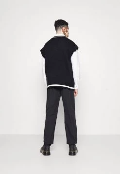 Mennace CUFFED TROUSER - Trousers - Black -Mennace Shop Online c028dd2af5424cd1918e112d6e0ef7b3