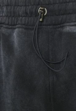 Mennace WASHED JOGGER - Cargo Trousers - Black 7 Mennace WASHED JOGGER - Cargo Trousers - Black -Mennace Shop Online cc583f877d2d43c38dbfd76347d02fb0