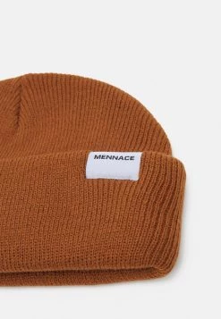 Mennace MINI ROLL BEANIE WITH TAB UNISEX - Beanie - Brown -Mennace Shop Online e8668430547f47699afc9582bea94e61