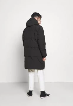 Mennace MIRROR LONGLINE PUFFER JACKET - Winter Coat - Black -Mennace Shop Online e95b83e3975843f4baf74a9ef7db6d72