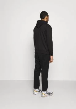 Mennace ESSENTIAL REGULAR HOODIE UNISEX - Hoodie - Black -Mennace Shop Online f06d8b1ffacb42c5ba0459ce29571033