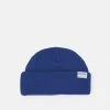 Mennace MINI ROLL BEANIE WITH TAB UNISEX - Beanie - Blue -Mennace Shop Online f5380b72143e4b7b9252cb8b1c131115